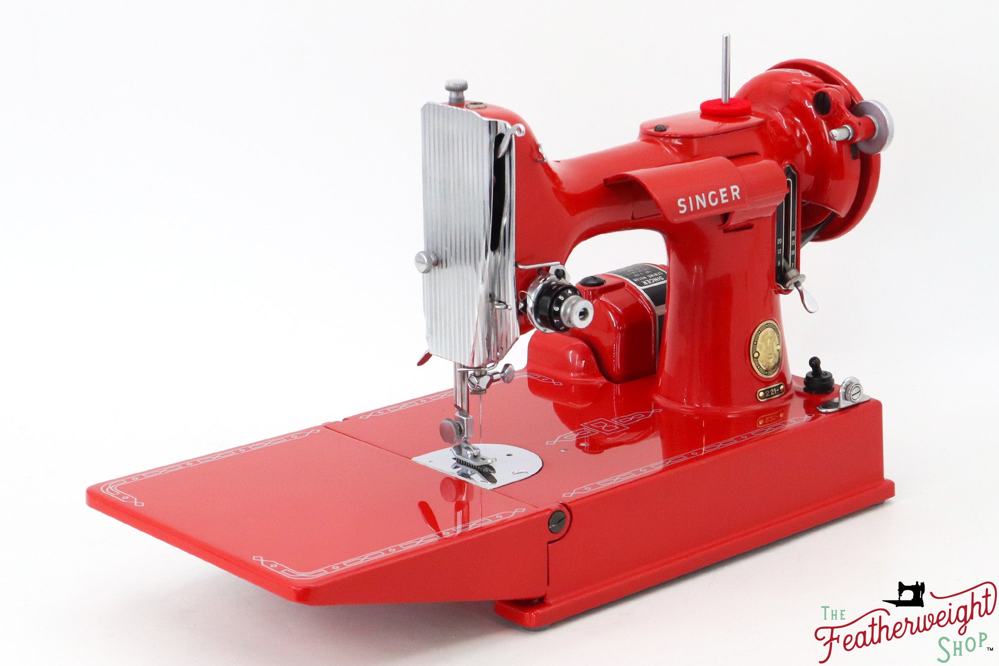 Singer Featherweight 221, AM17209* - Fully Restored in Liberty Red