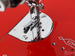 Load image into Gallery viewer, Singer Featherweight 221, AM17209* - Fully Restored in Liberty Red