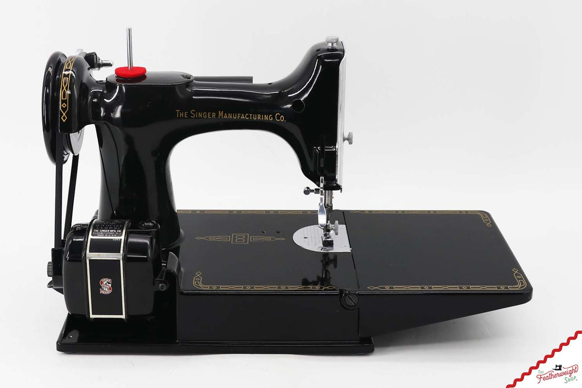 Singer Featherweight 221 Sewing Machine, AM166*** - 1955