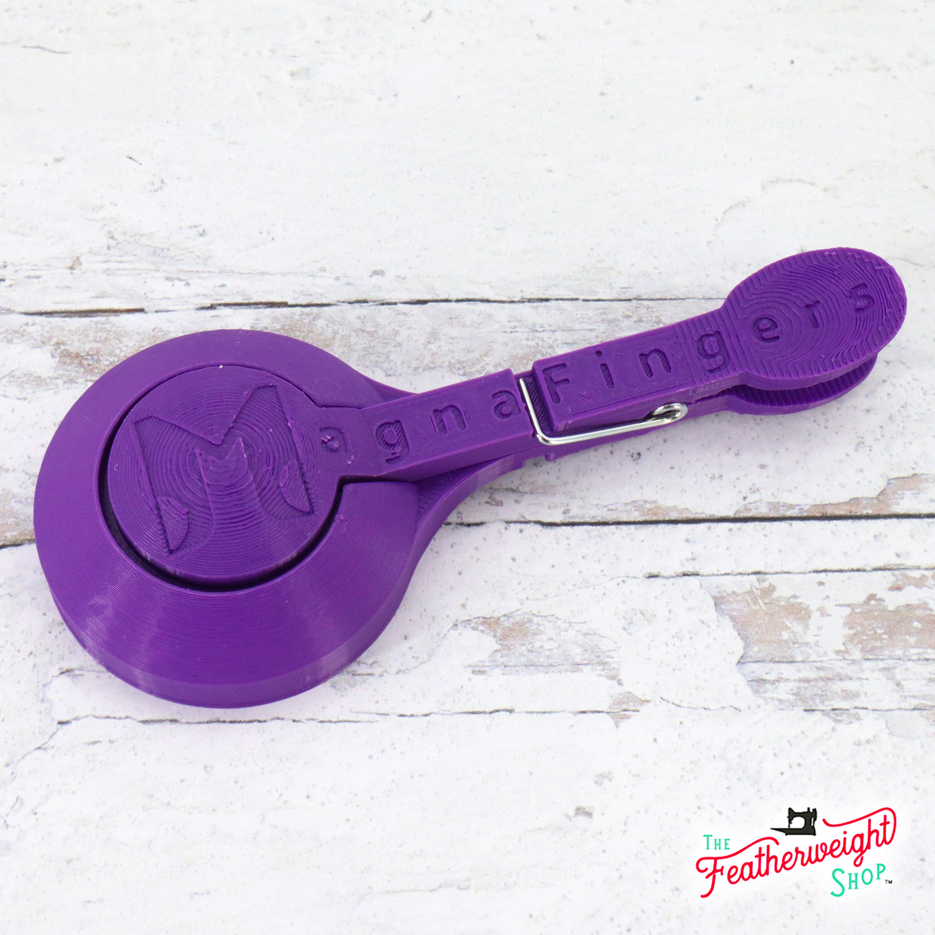 MagnaFinger Magnetic Pick-up and Release - PURPLE