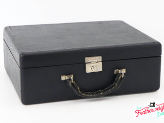 Load image into Gallery viewer, Singer Fashion Aids Attachments Case (Vintage Original)