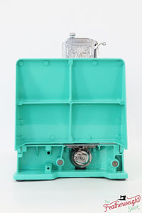 Singer Featherweight 221, AF08193* - Fully Restored in Caribbean Sea Green