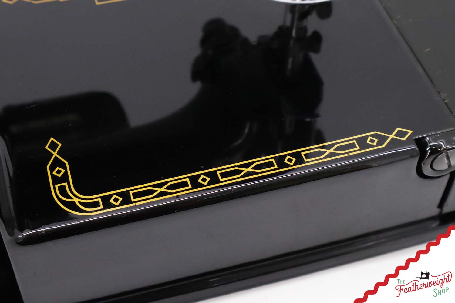 Singer Featherweight 221 Sewing Machine, AL9121** - Quilter's Special!