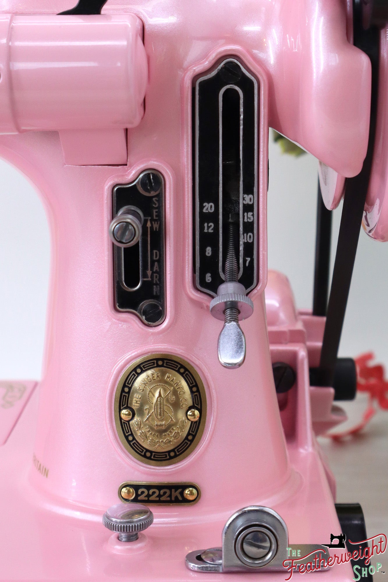 Singer Featherweight 222K - EM9594** - Fully Restored in Pink Frosting