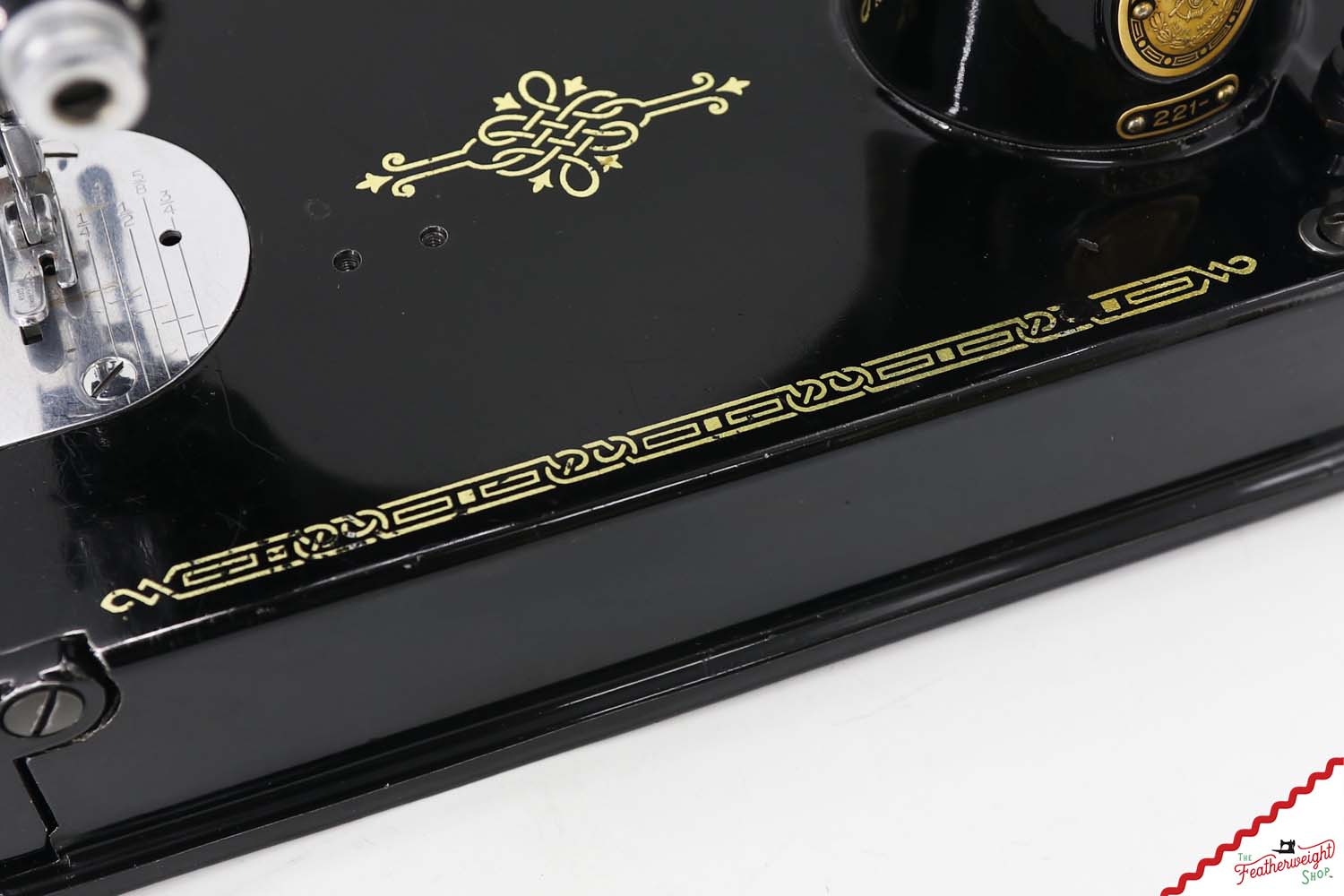 Singer Featherweight 221 Sewing Machine, AL421** - 1953