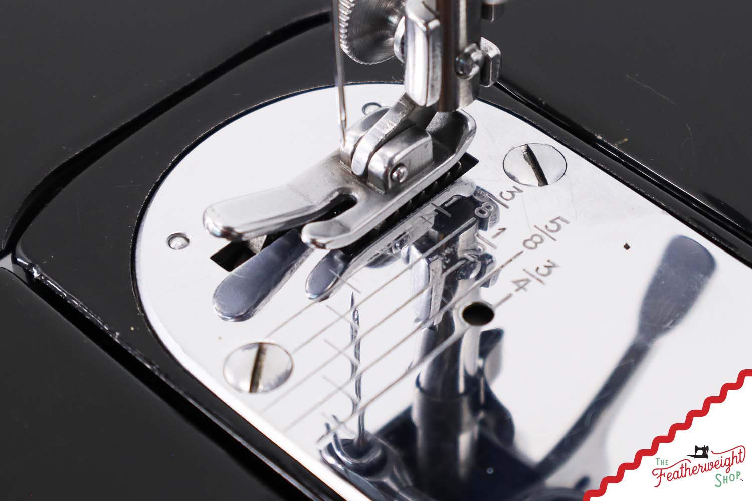 Singer Featherweight 222K Sewing Machine - EJ62070*, 1954