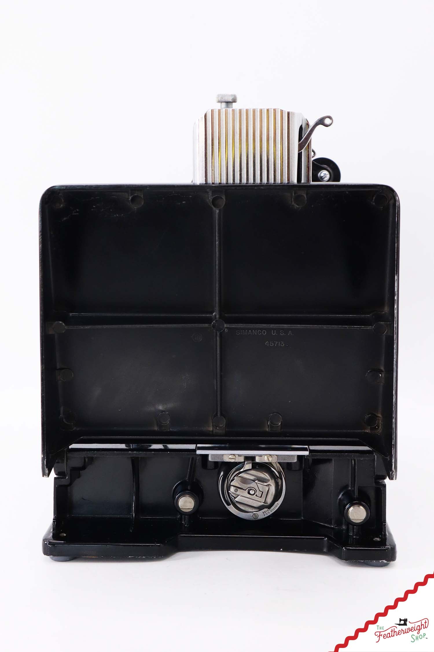 Singer Featherweight 221 Sewing Machine, AM659*** - 1957