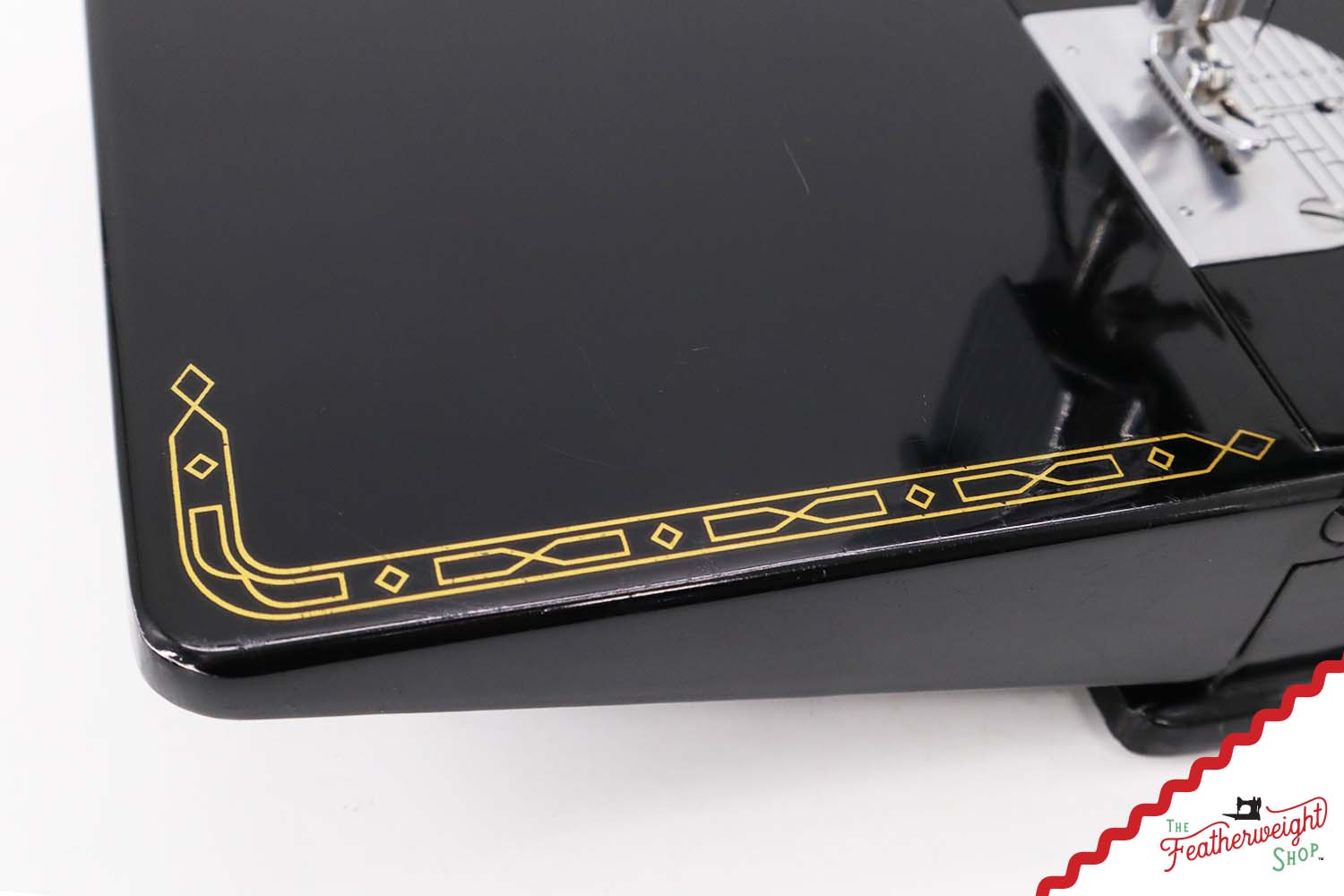 Singer Featherweight 221 Sewing Machine, AM659*** - 1957