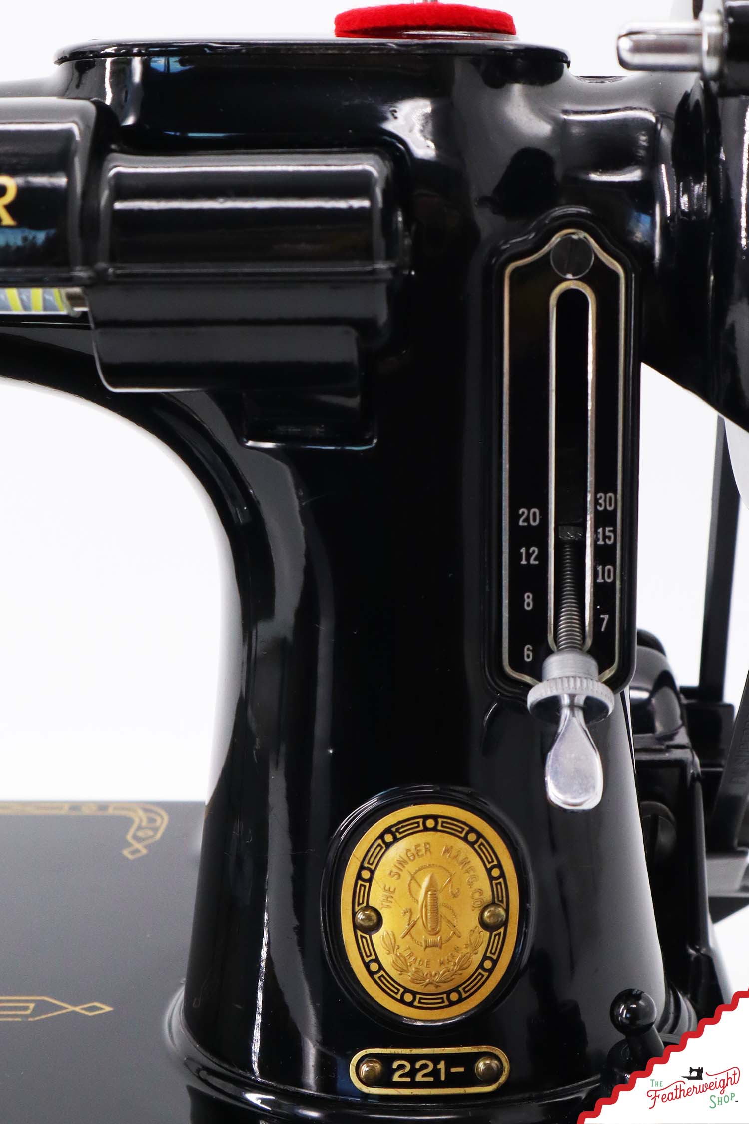 Singer Featherweight 221 Sewing Machine, AM659*** - 1957