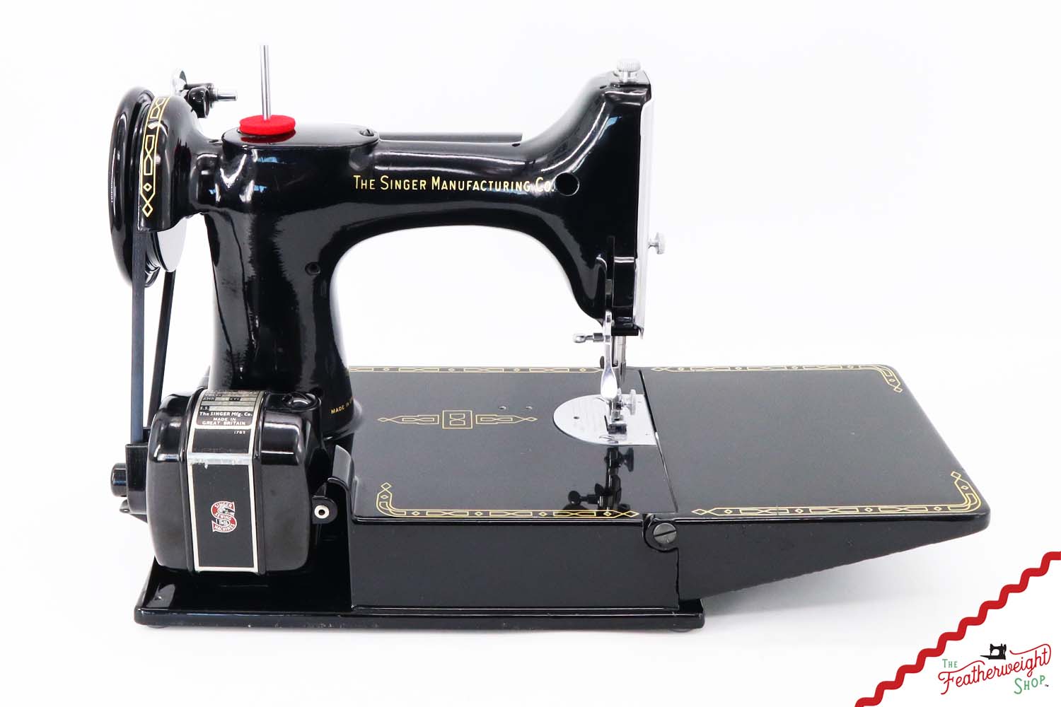 Singer Featherweight 221K Sewing Machine, 1955 - EK212***