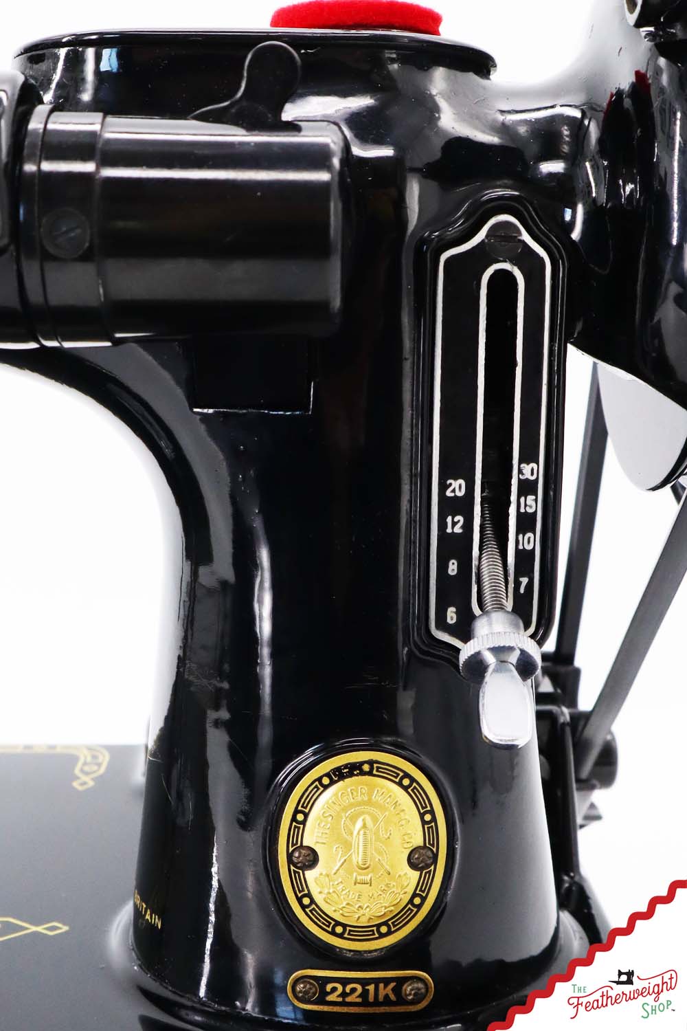 Singer Featherweight 221K Sewing Machine, 1955 - EK212***