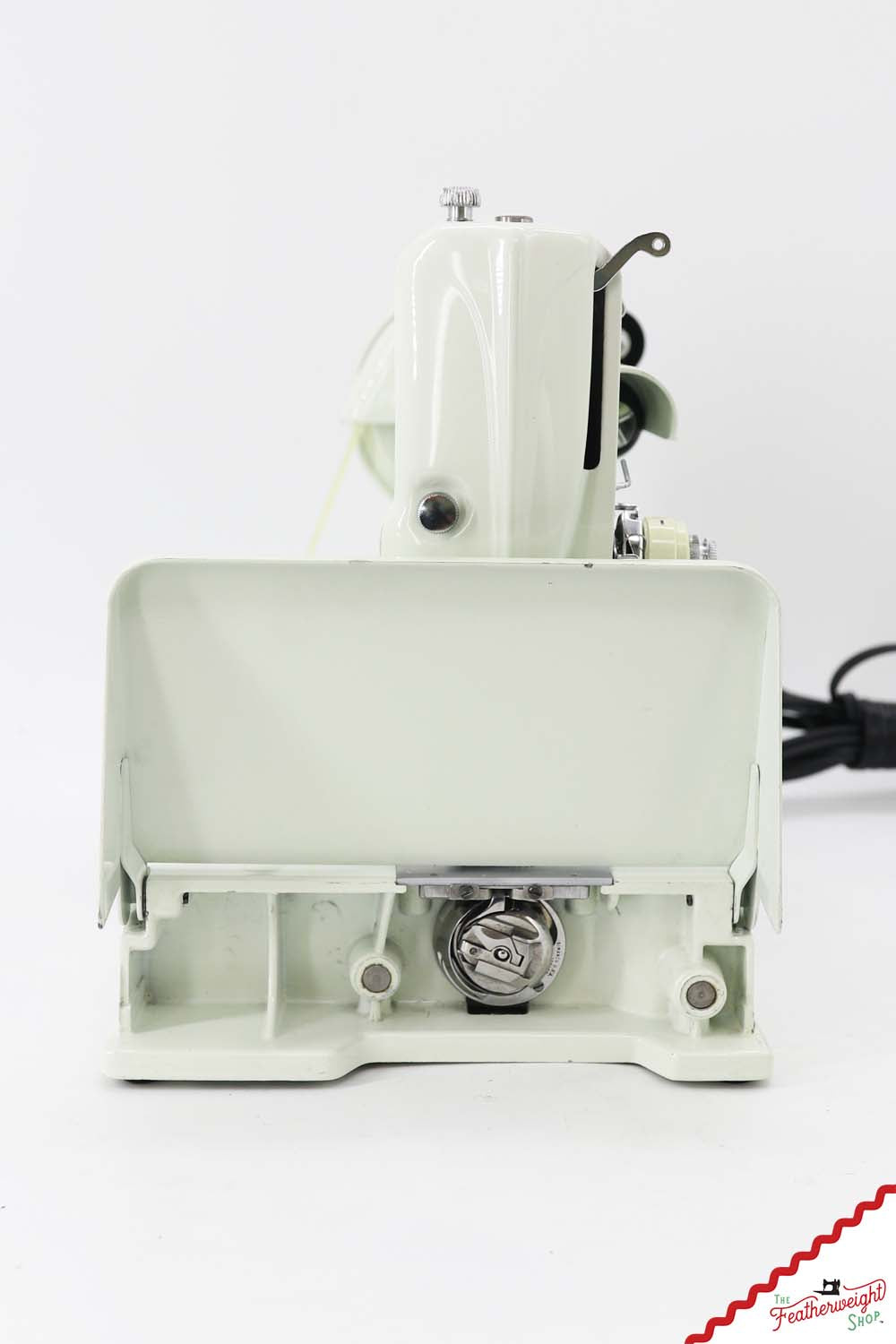 Singer Featherweight 221K Sewing Machine, British WHITE EV9703**