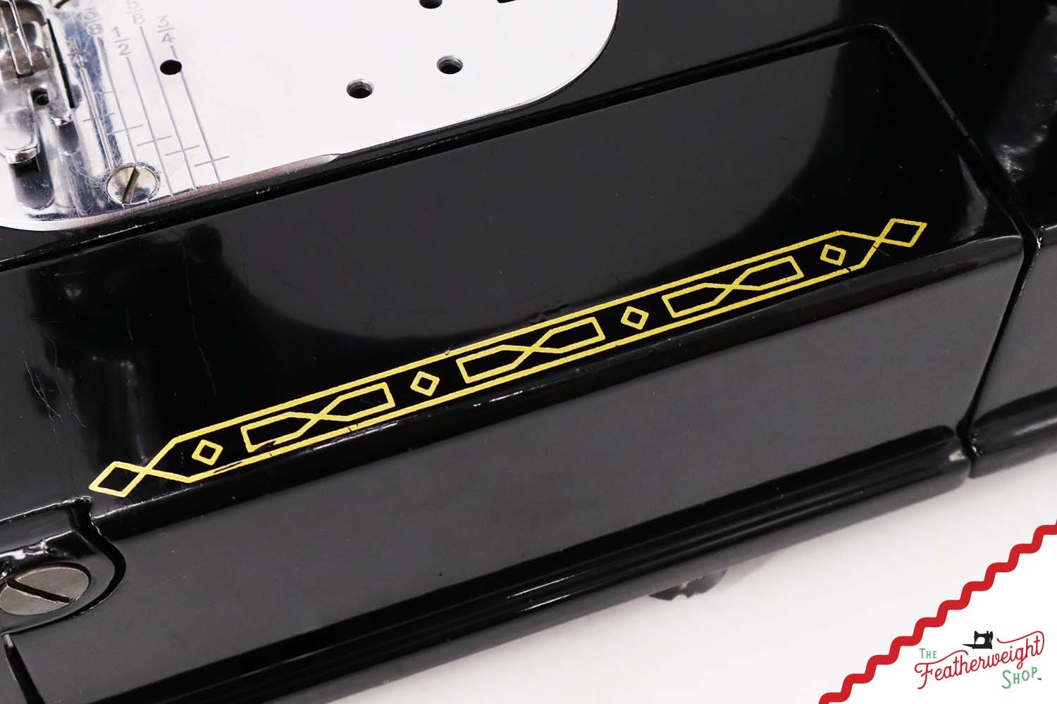 Singer Featherweight 222K Sewing Machine - EM9609**, 1957