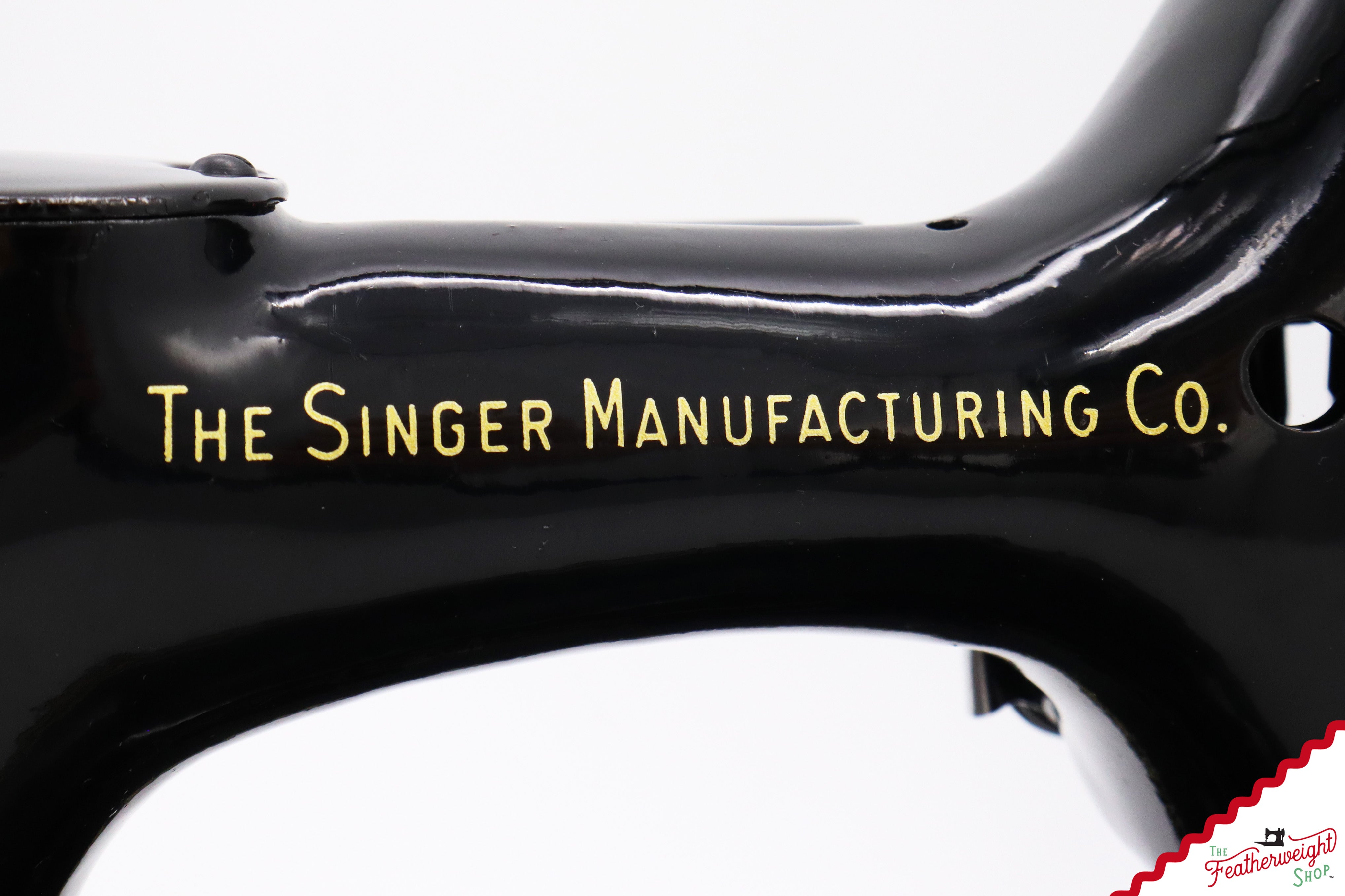 Singer Featherweight 221K Sewing Machine, 1955 - EK205***