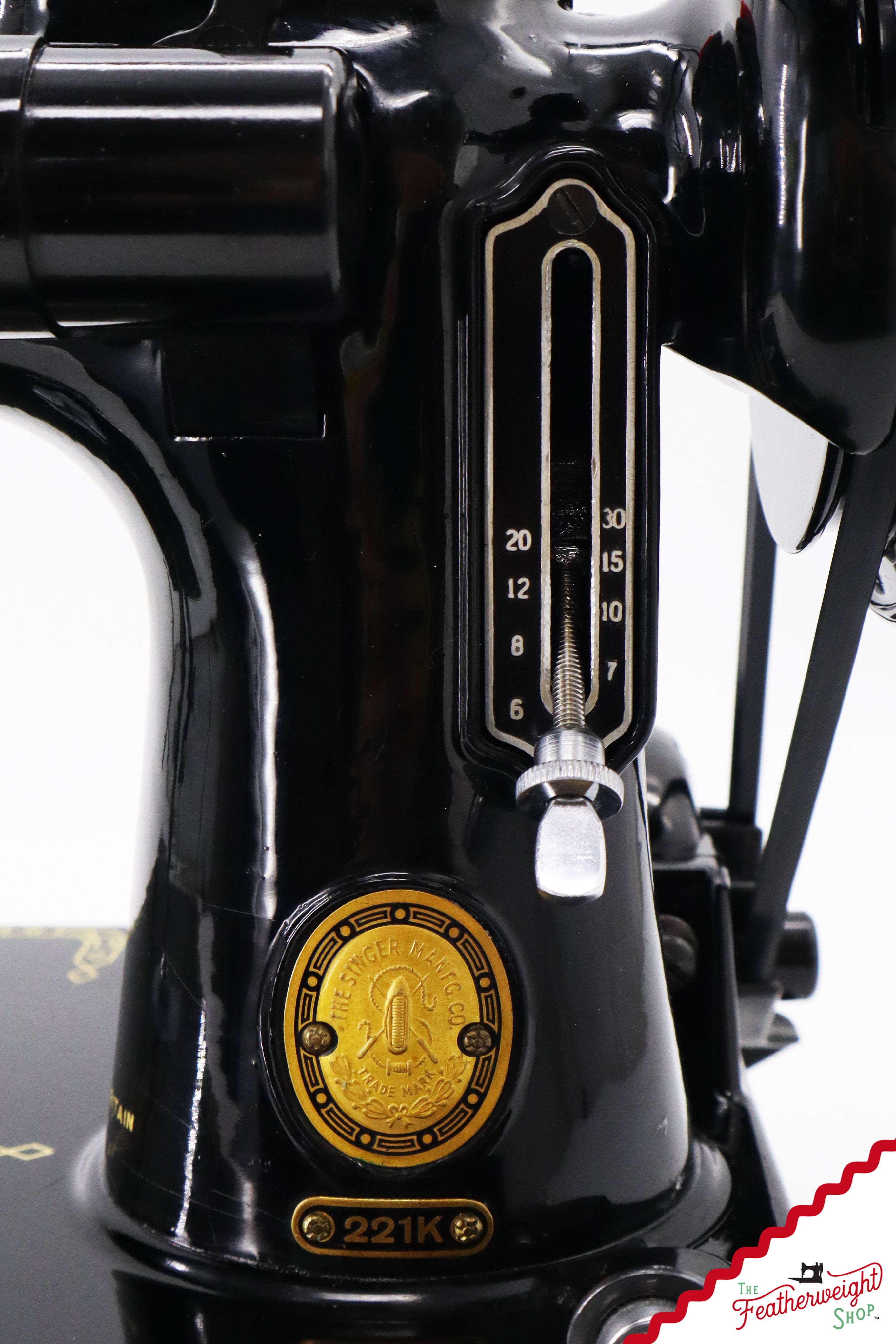 Singer Featherweight 221K Sewing Machine, 1955 - EK205***