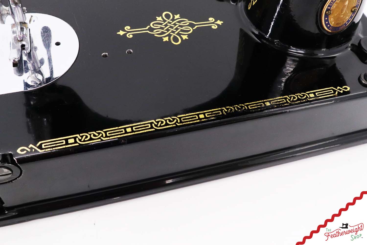 Singer Featherweight 221K Sewing Machine, Centennial: EG709***