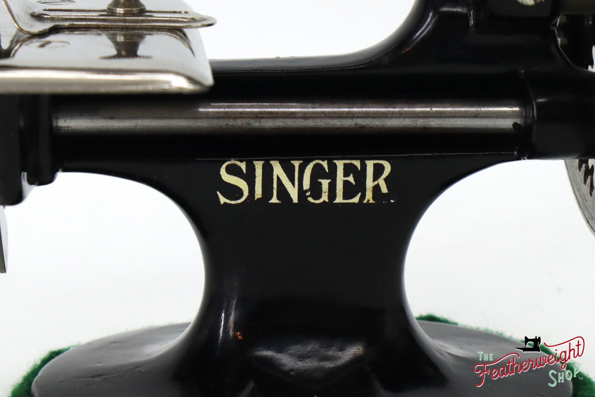 Singer Sewhandy Model 20, Black - Holiday Faire, 2024