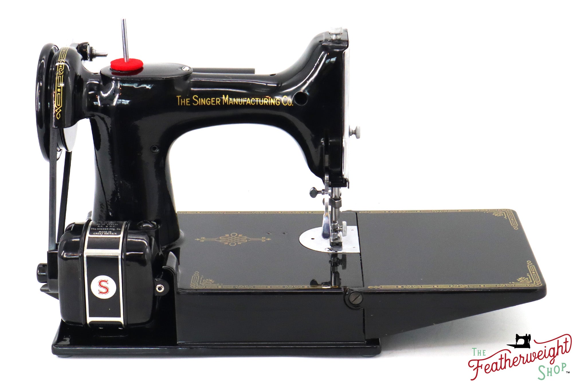 Singer Featherweight 221K Sewing Machine, 1948 - EE4588**