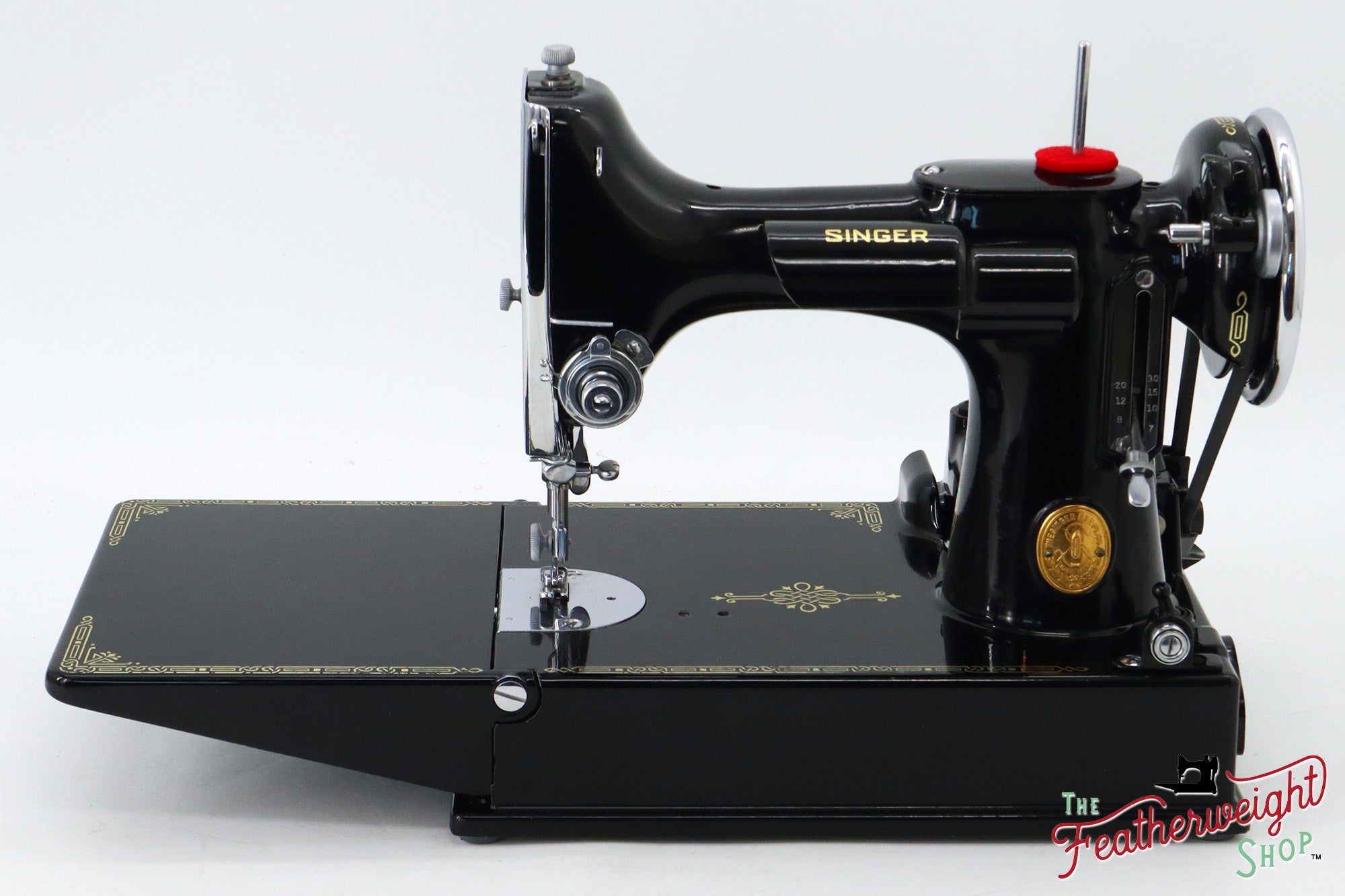 Singer Featherweight 221 Sewing Machine, AE538*** - 1937