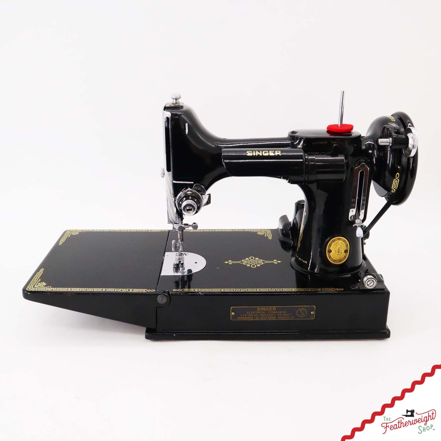 Singer Featherweight Swedish 221K Sewing Machine, EH0011**