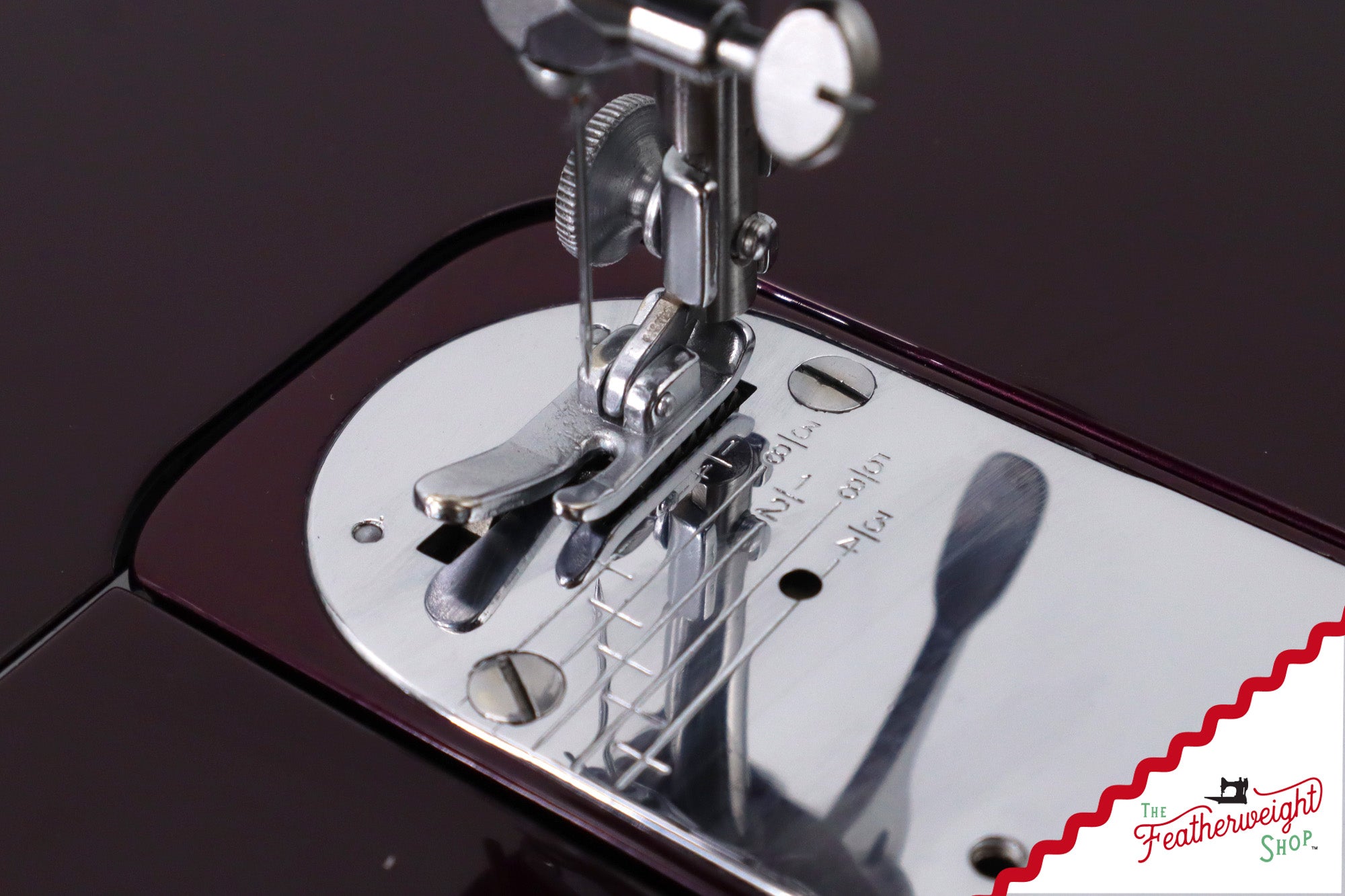 Singer Featherweight 222K - EL1842** - Fully Restored in Star Garnet