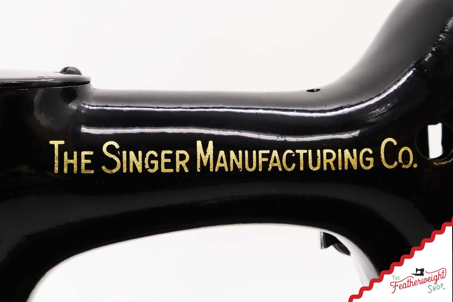 Singer Featherweight Swedish 221K Sewing Machine, EH0011**