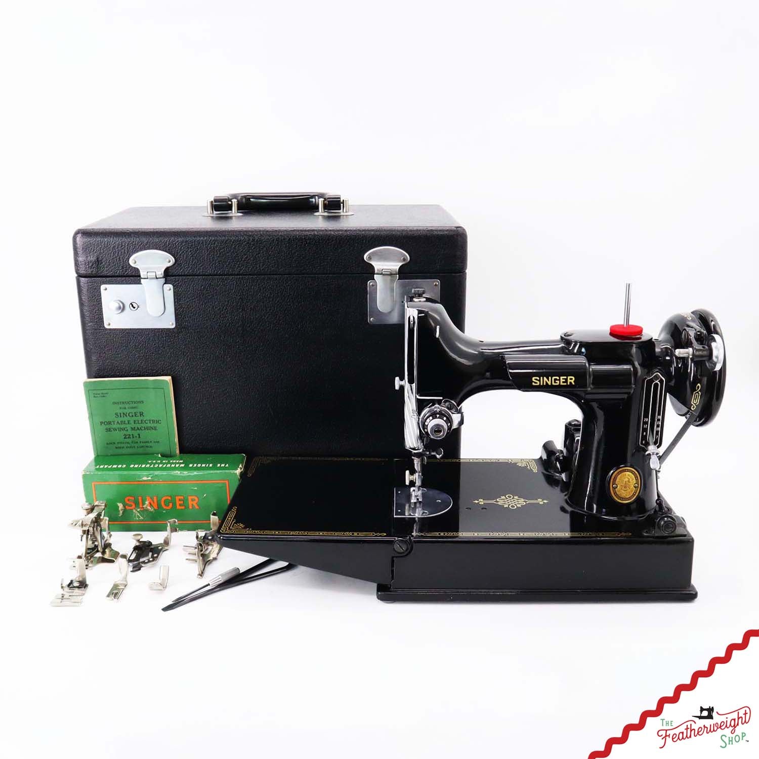 Singer Featherweight 221 Sewing Machine, AK624*** - 1951