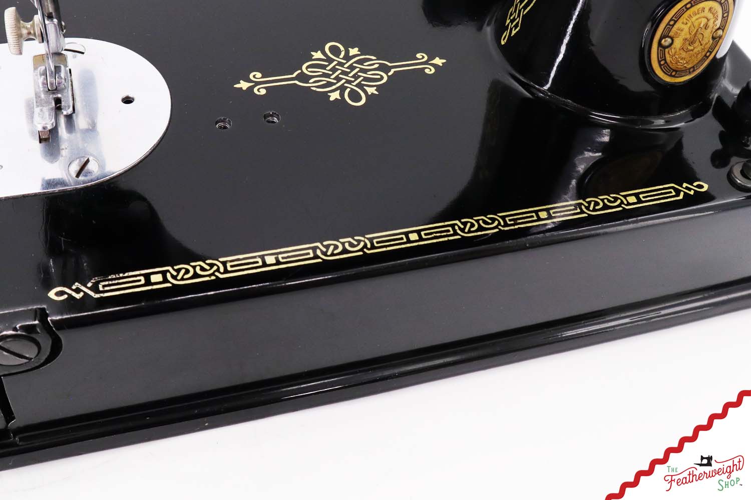 Singer Featherweight 221 Sewing Machine, AK624*** - 1951