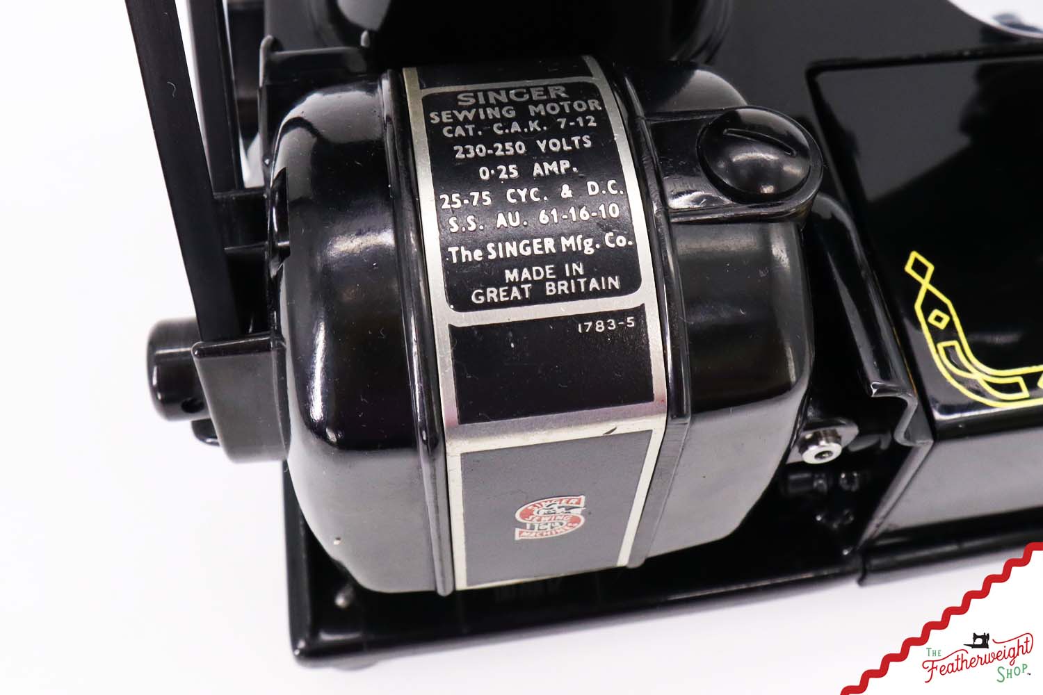 Singer Featherweight 222K Sewing Machine, Red 'S' - ER3179** - 1960