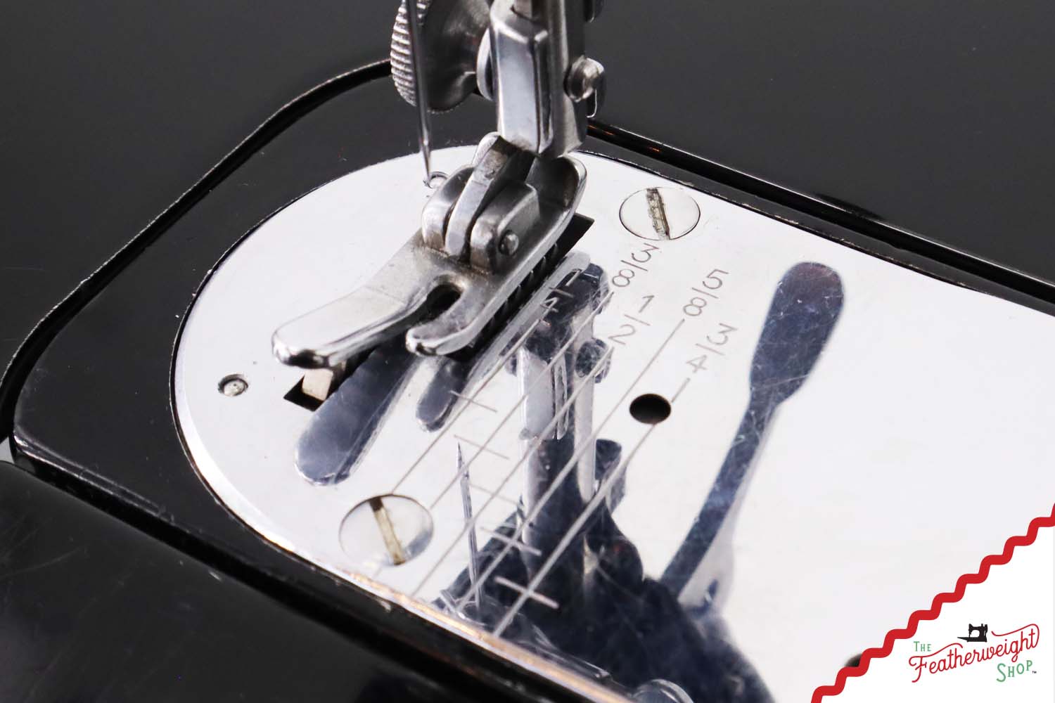 Singer Featherweight 222K Sewing Machine - EJ26946*, 1953