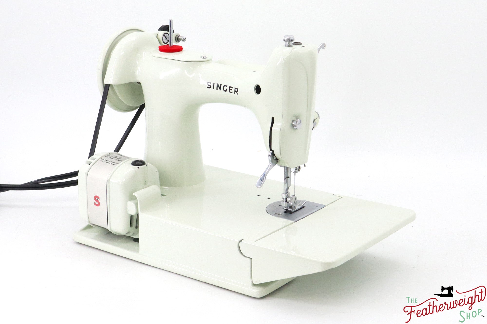 Singer Featherweight 221K Sewing Machine, British WHITE EV988***