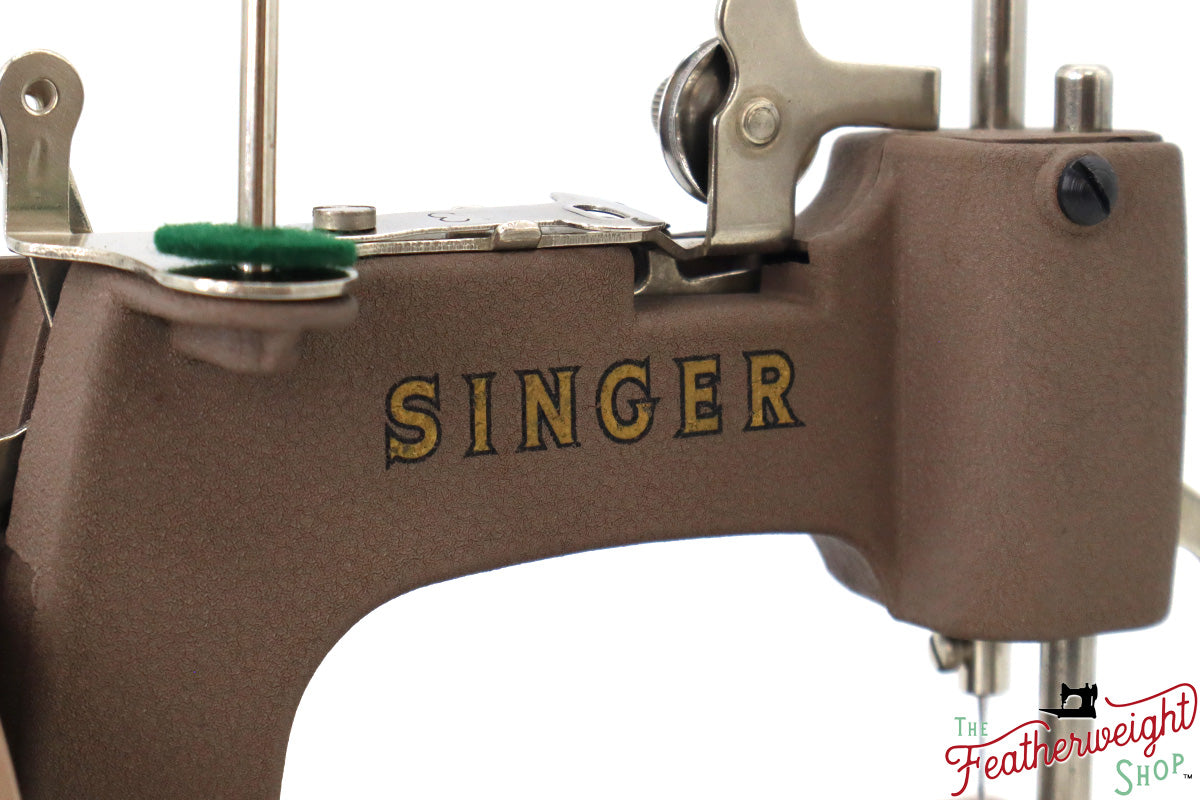 Singer Sewhandy Model 20 - Wrinkle / Warm Taupe, Complete Set! June 2024