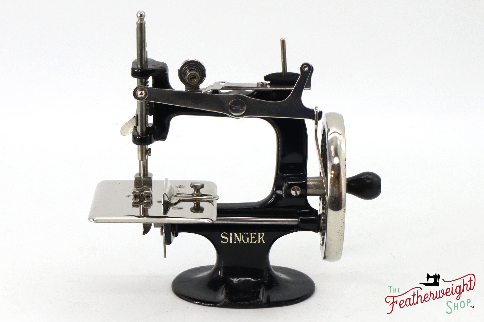 Singer Sewhandy Model 20, 4-Spoke - Holiday Faire, 2024