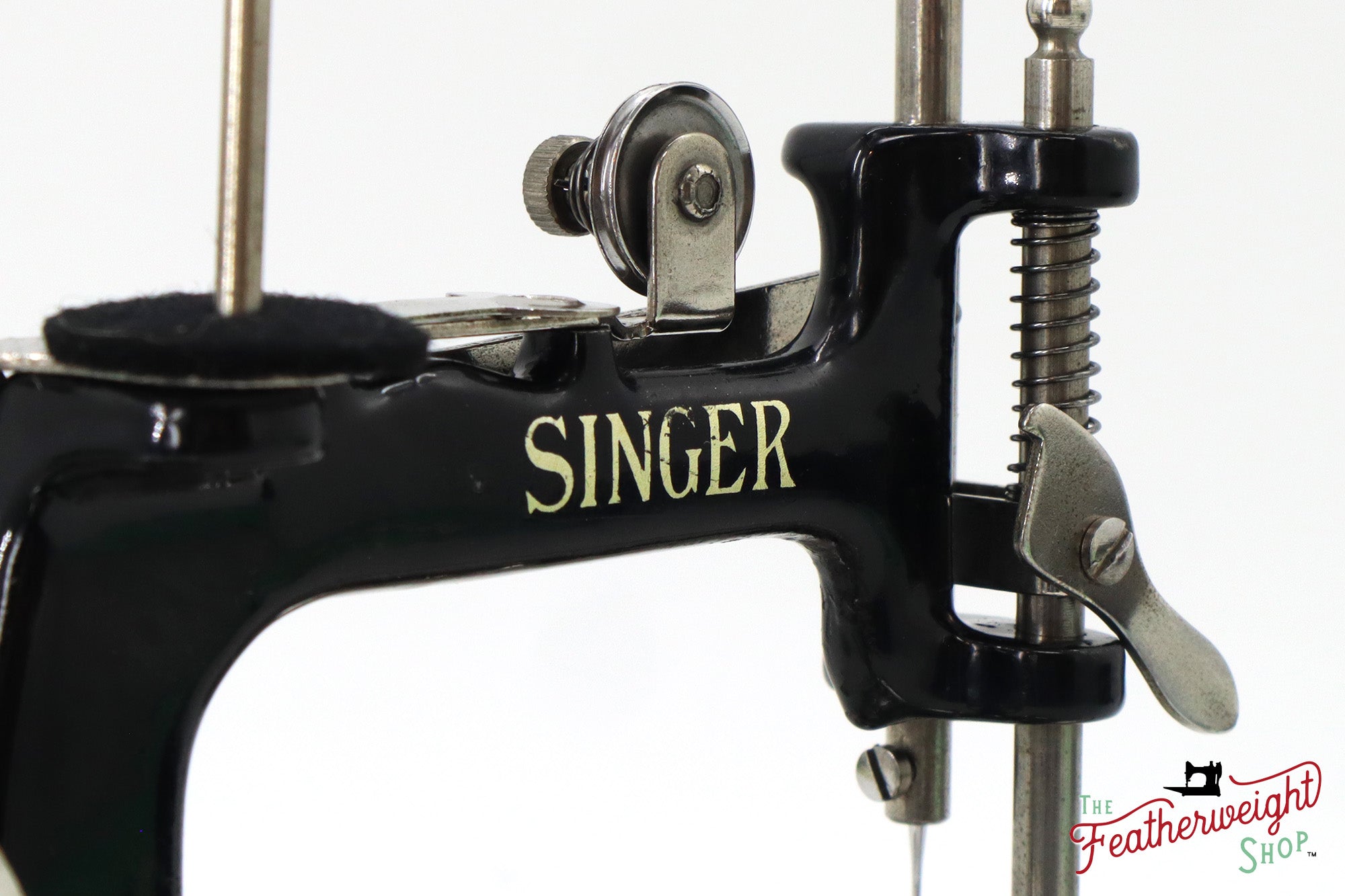 Singer Sewhandy Model 20, 4-Spoke - Holiday Faire, 2024