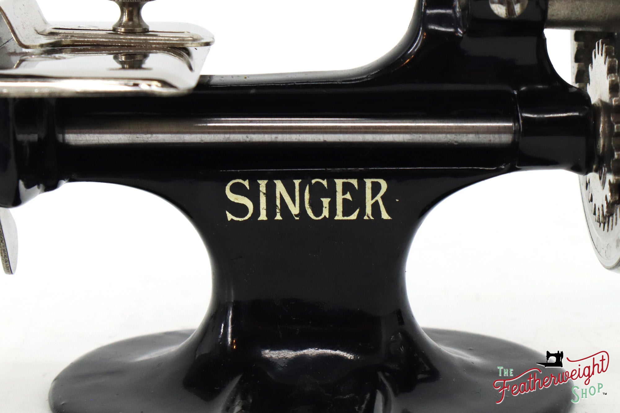 Singer Sewhandy Model 20, 4-Spoke - Holiday Faire, 2024