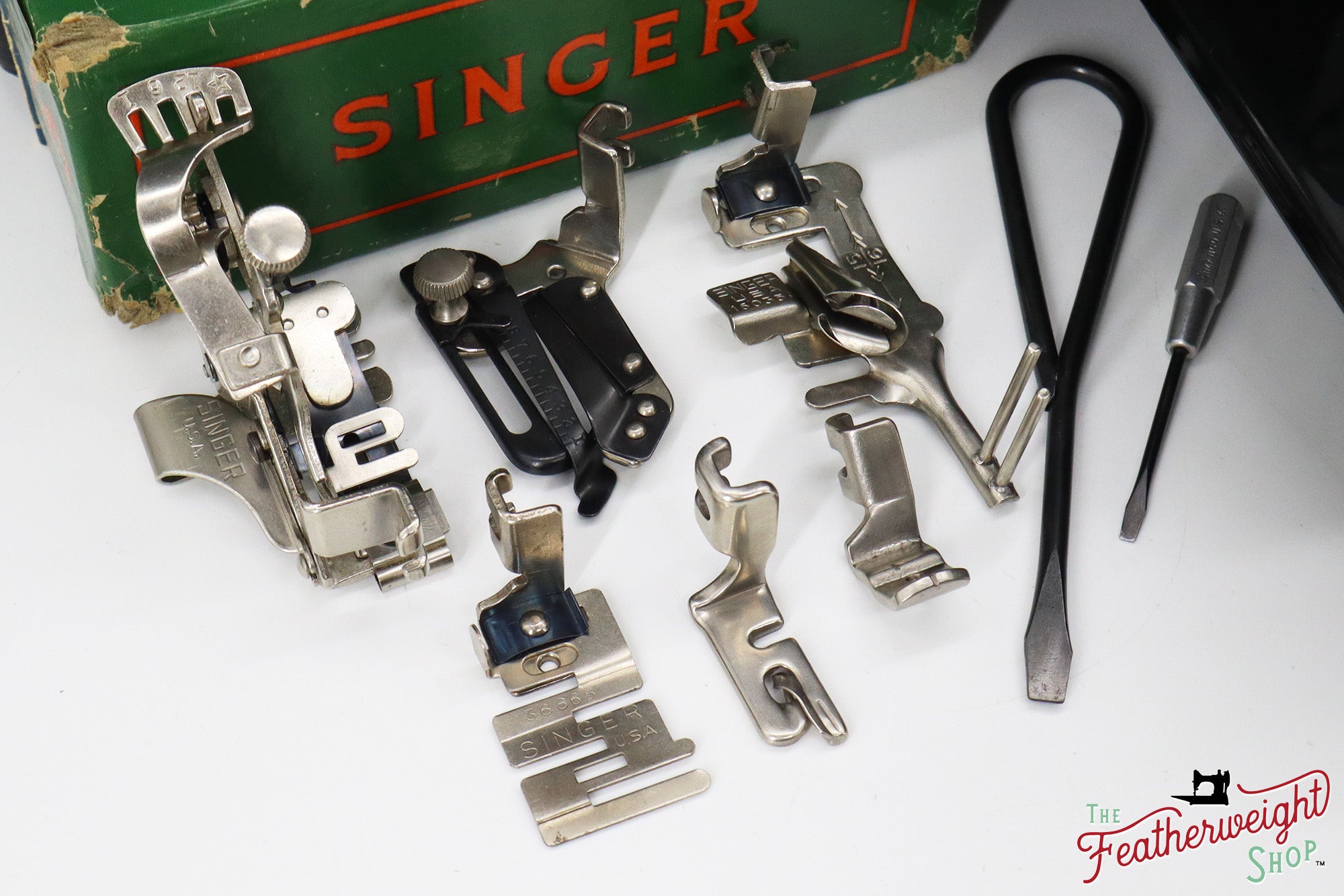 Singer Featherweight 221 Sewing Machine, AL735*** - 1954