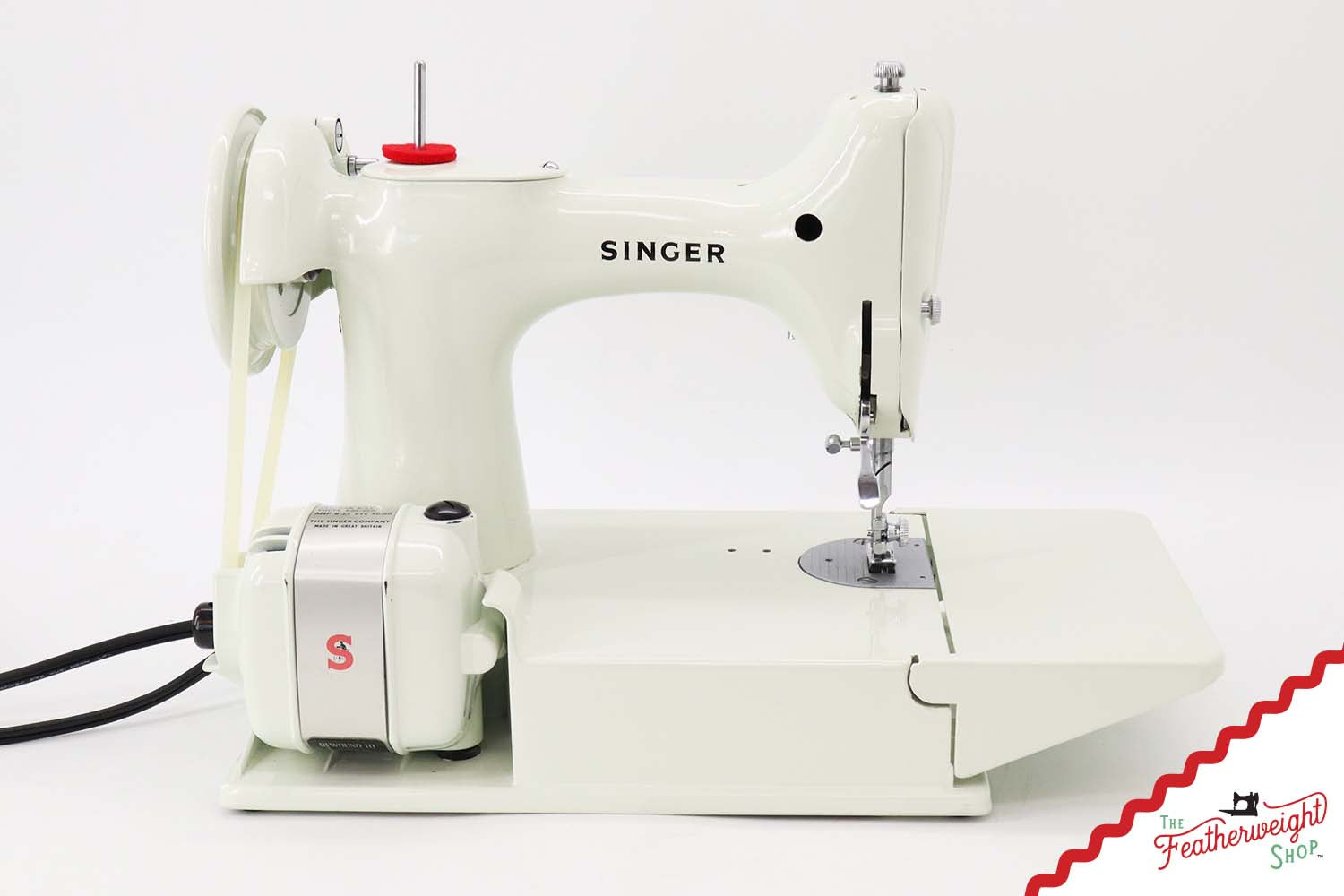 Singer Featherweight 221K Sewing Machine, British WHITE FA229***