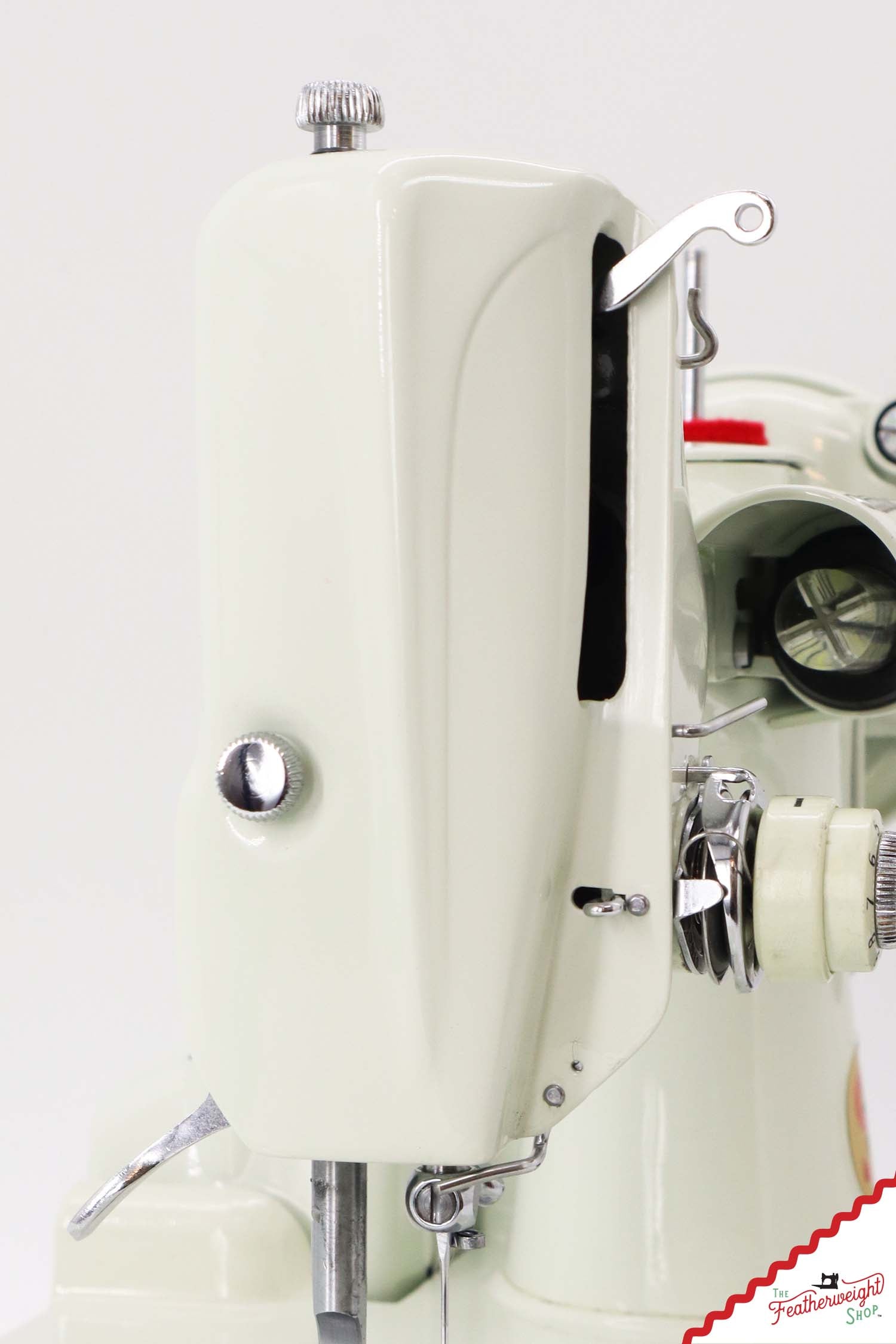 Singer Featherweight 221K Sewing Machine, British WHITE FA229***