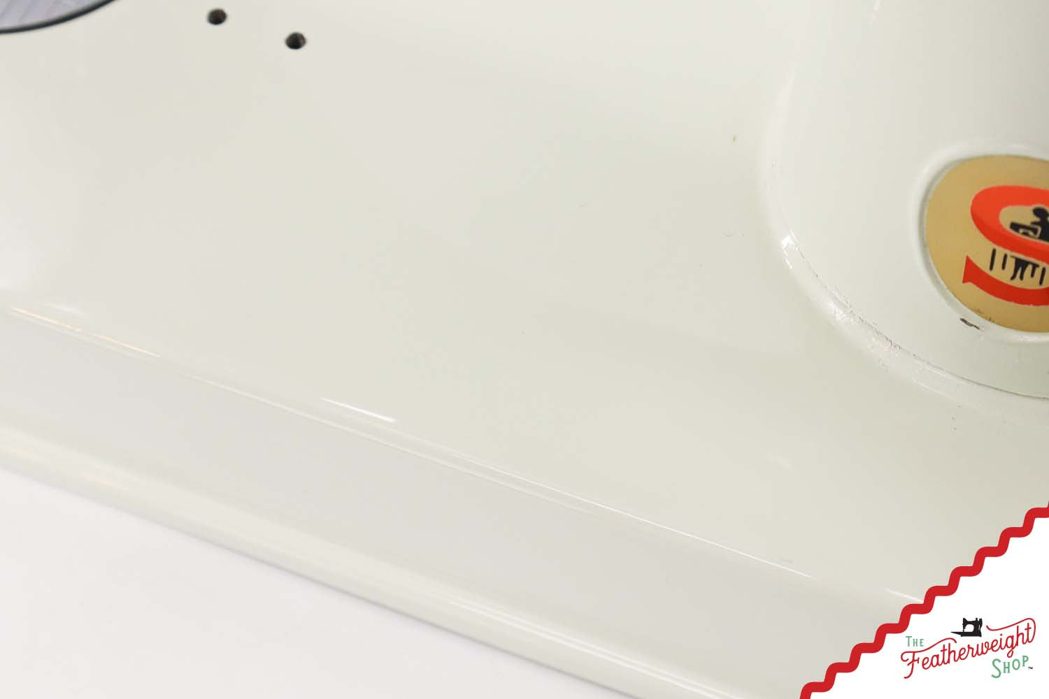 Singer Featherweight 221K Sewing Machine, British WHITE FA229***