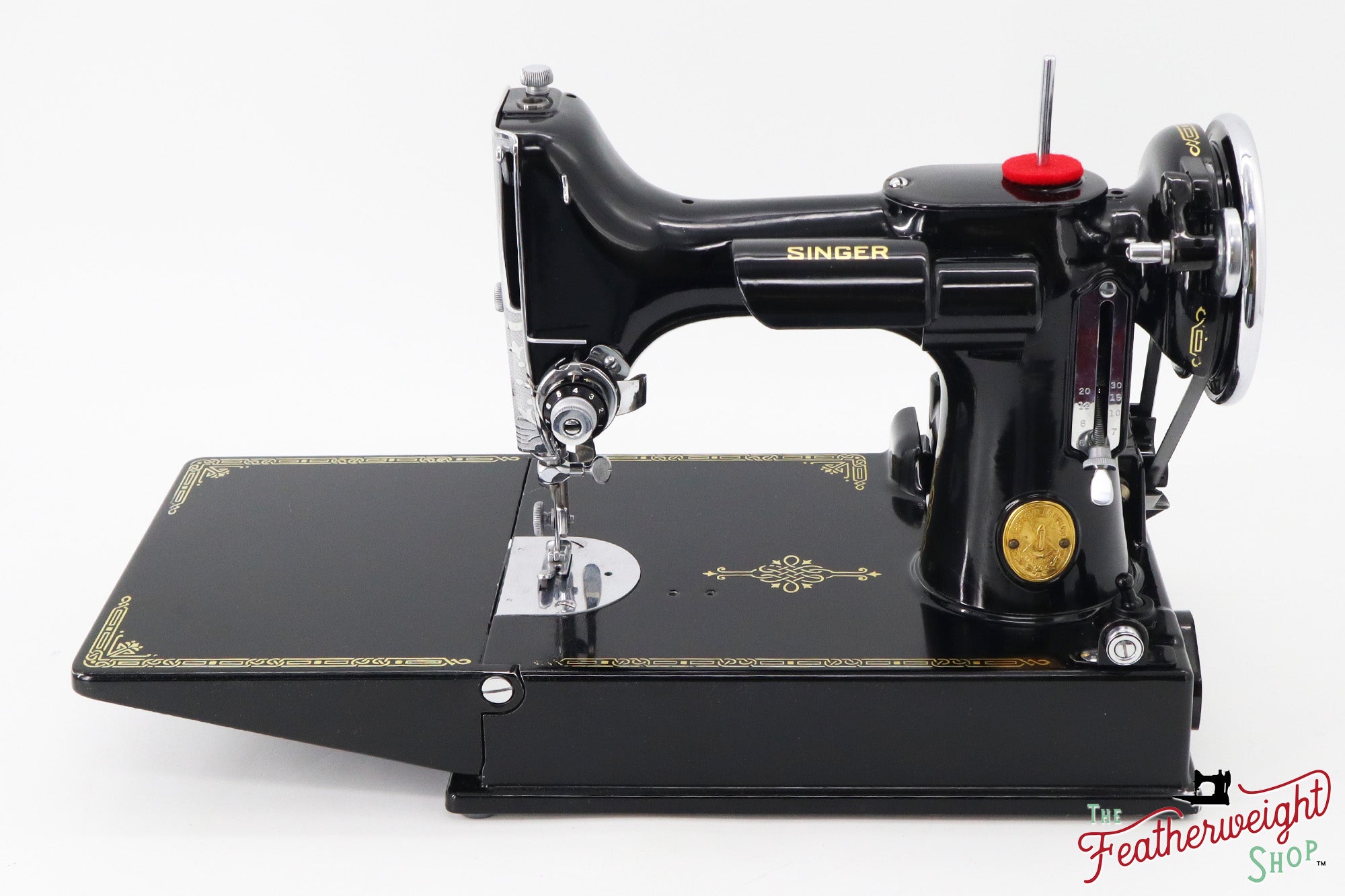 Singer Featherweight 221 Sewing Machine, AF39038* - 1939