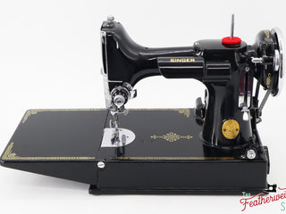 Load image into Gallery viewer, Singer Featherweight 221 Sewing Machine, AF39038* - 1939