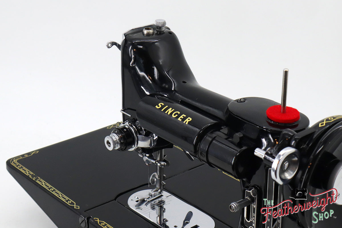 Singer Featherweight 222K Sewing Machine - EK3262**, 1955