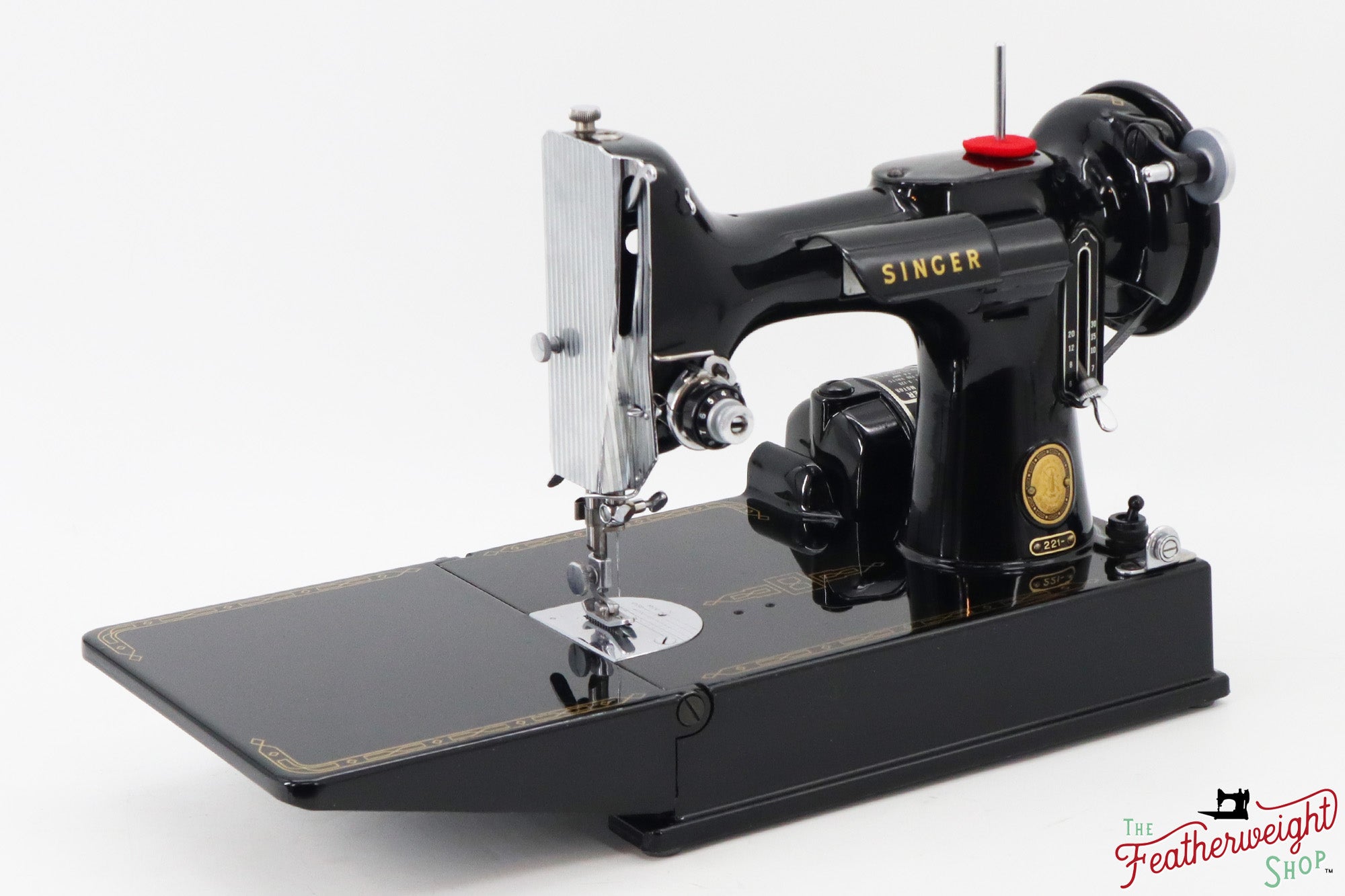 Singer Featherweight 221 Sewing Machine, AM164*** - 1955