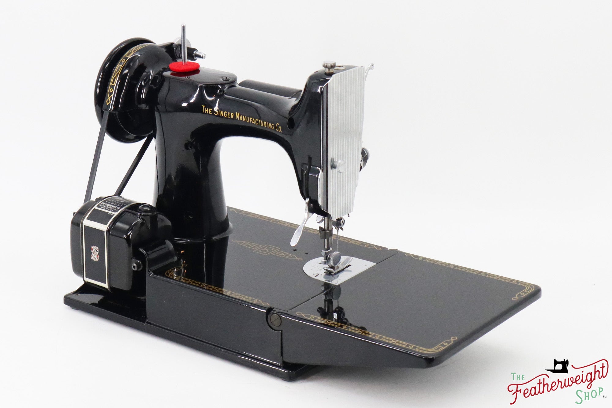 Singer Featherweight 221 Sewing Machine, AM164*** - 1955