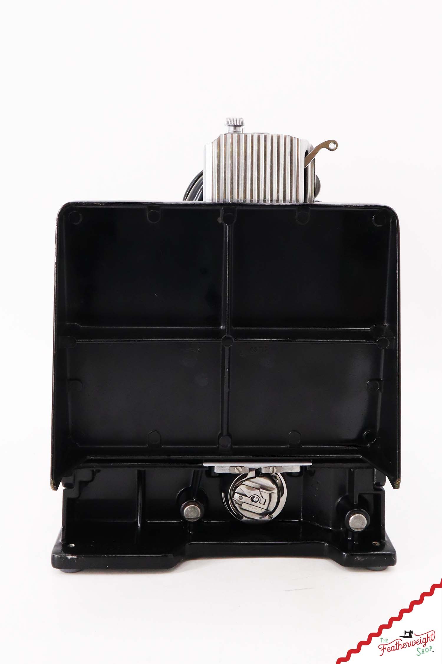 Singer Featherweight 221K Sewing Machine, 1952 - EH6265**