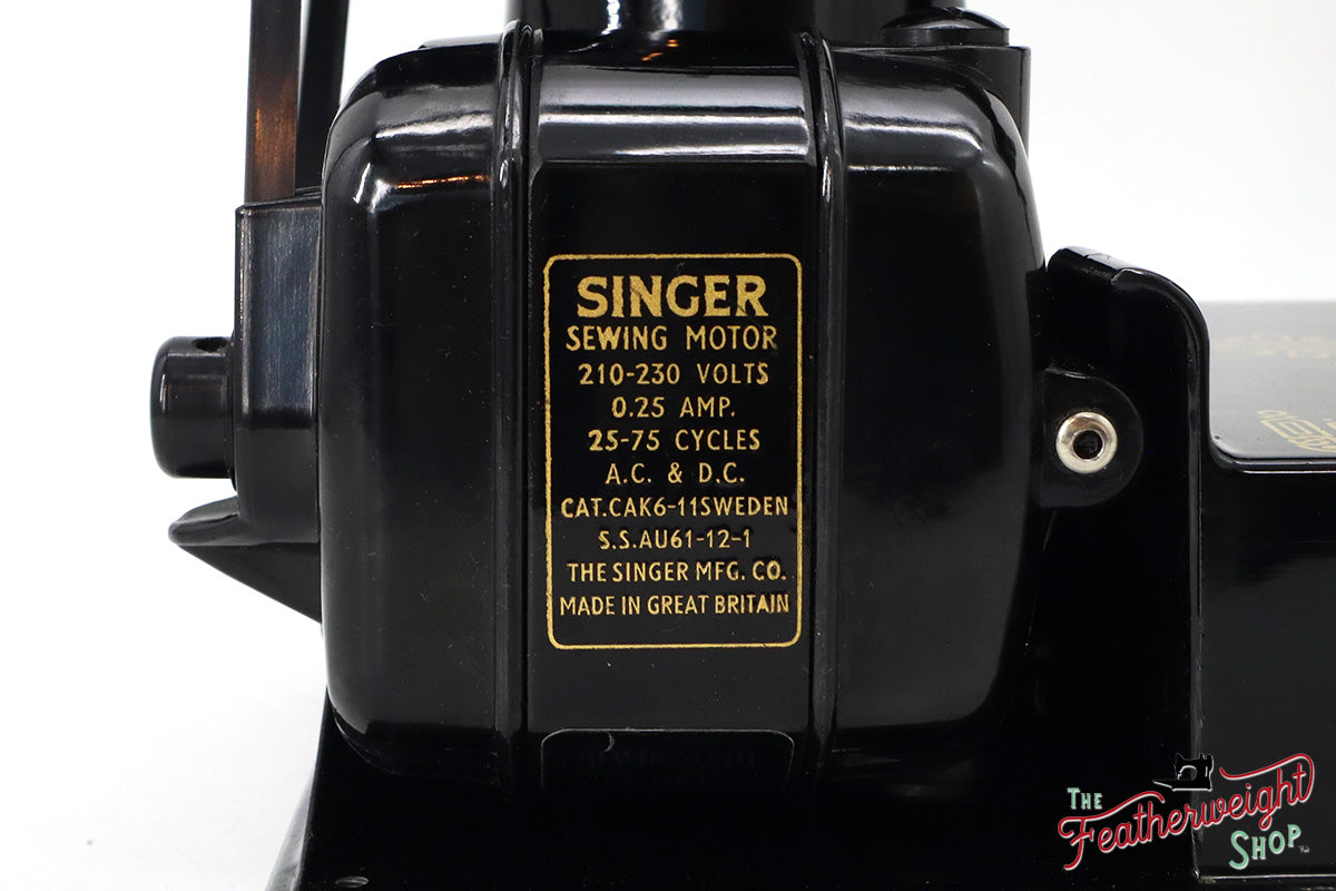 Singer Featherweight Swedish 221K Sewing Machine, EH244***