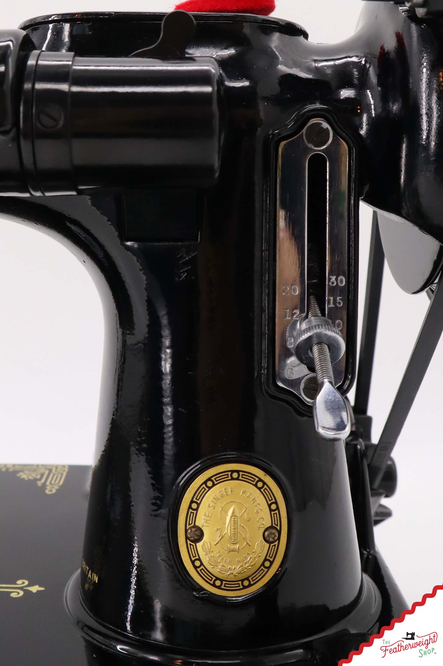 Singer Featherweight 221K Sewing Machine, 1952 - EH6265**