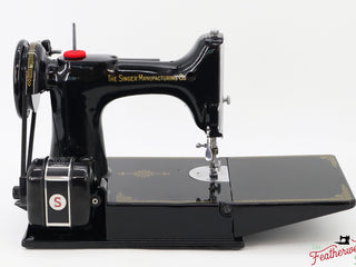 Load image into Gallery viewer, Singer Featherweight 221K Sewing Machine, 1948 - EE576***