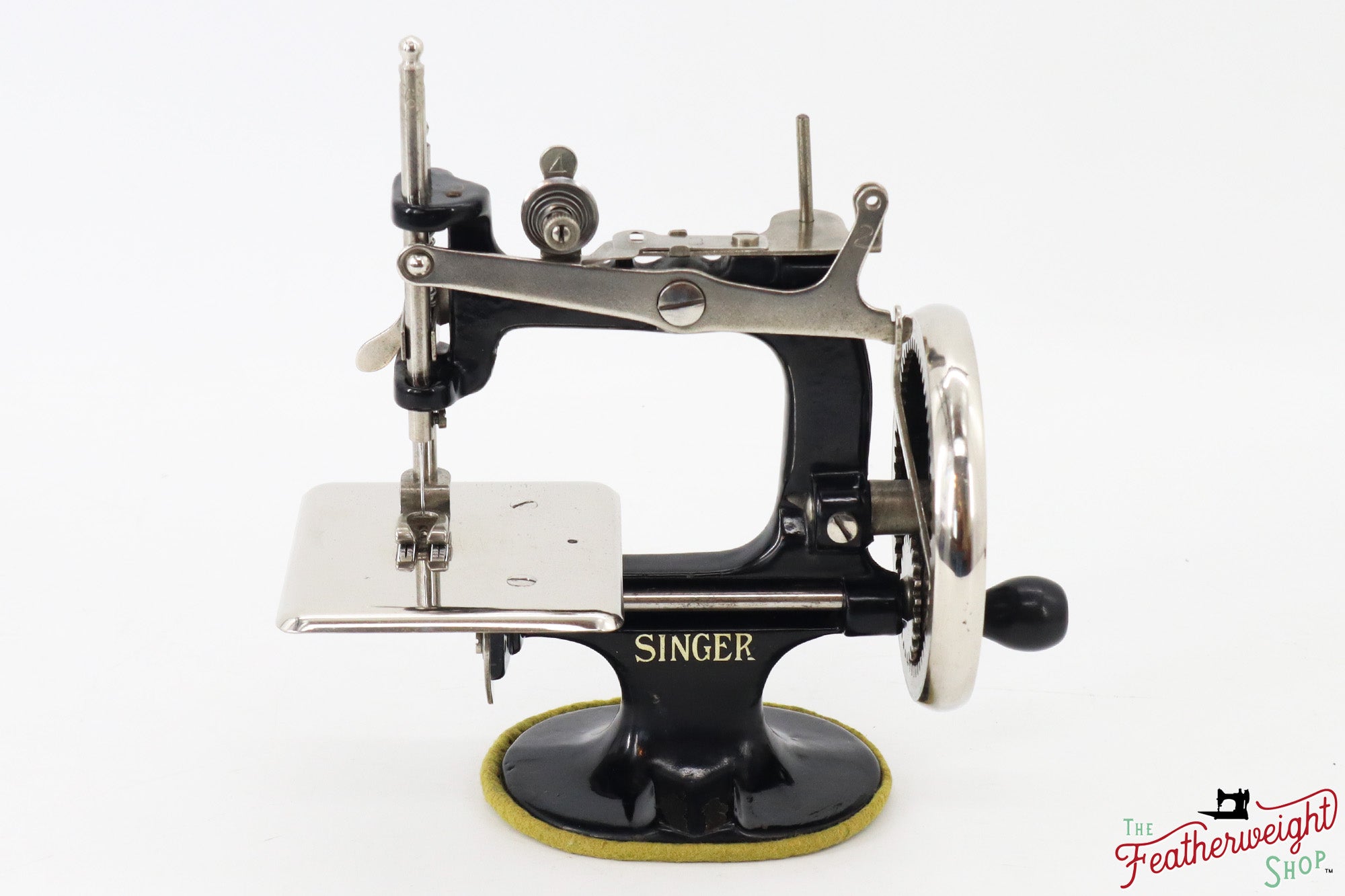 Singer Sewhandy Model 20, Black - January 2024 Faire – The Singer ...