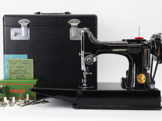 Load image into Gallery viewer, Singer Featherweight 221K Sewing Machine, 1949 - EF561***